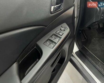 Сірий Хонда СРВ, об'ємом двигуна 2.2 л та пробігом 179 тис. км за 16400 $, фото 4 на Automoto.ua