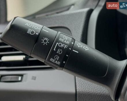 Сірий Хонда СРВ, об'ємом двигуна 2.2 л та пробігом 165 тис. км за 19700 $, фото 49 на Automoto.ua