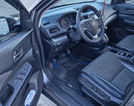 Хонда СРВ 2015 в Днепре (Днепропетровске) на Automoto.ua Серый Хонда СРВ, объемом двигателя 2.4 л и пробегом 181 тыс. км за 15599 $, фото 2 на Automoto.ua