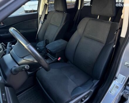 Сірий Хонда СРВ, об'ємом двигуна 2.4 л та пробігом 235 тис. км за 16590 $, фото 19 на Automoto.ua