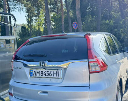 Серый Хонда СРВ, объемом двигателя 2.36 л и пробегом 147 тыс. км за 16500 $, фото 2 на Automoto.ua