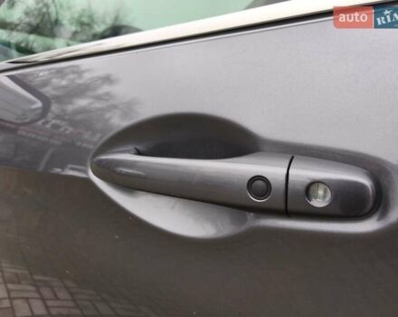 Сірий Хонда СРВ, об'ємом двигуна 2.35 л та пробігом 185 тис. км за 15300 $, фото 27 на Automoto.ua