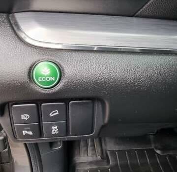 Серый Хонда СРВ, объемом двигателя 1.6 л и пробегом 213 тыс. км за 19999 $, фото 19 на Automoto.ua