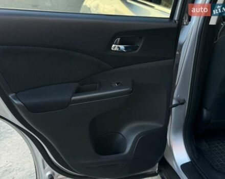 Серый Хонда СРВ, объемом двигателя 2.4 л и пробегом 235 тыс. км за 16590 $, фото 33 на Automoto.ua