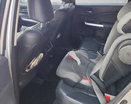 Сірий Хонда СРВ, об'ємом двигуна 2.36 л та пробігом 104 тис. км за 14000 $, фото 4 на Automoto.ua