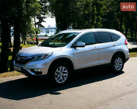 Серый Хонда СРВ, объемом двигателя 2.35 л и пробегом 78 тыс. км за 17000 $, фото 2 на Automoto.ua