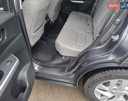 Серый Хонда СРВ, объемом двигателя 2.4 л и пробегом 175 тыс. км за 15999 $, фото 16 на Automoto.ua