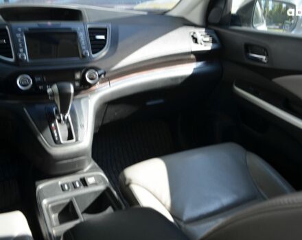 Серый Хонда СРВ, объемом двигателя 2.4 л и пробегом 223 тыс. км за 15500 $, фото 7 на Automoto.ua