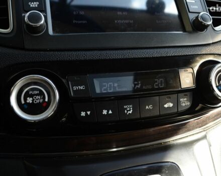 Серый Хонда СРВ, объемом двигателя 2.4 л и пробегом 223 тыс. км за 15500 $, фото 16 на Automoto.ua