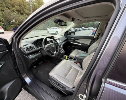 Серый Хонда СРВ, объемом двигателя 2.4 л и пробегом 77 тыс. км за 10000 $, фото 5 на Automoto.ua