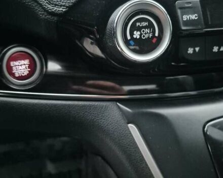 Серый Хонда СРВ, объемом двигателя 2.36 л и пробегом 135 тыс. км за 16999 $, фото 1 на Automoto.ua