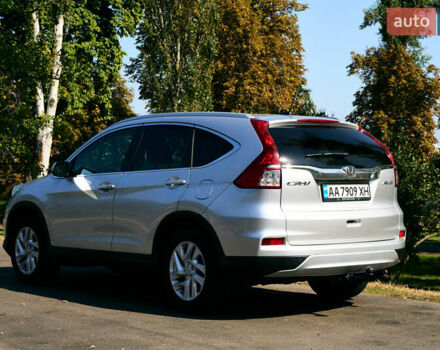 Серый Хонда СРВ, объемом двигателя 2.35 л и пробегом 78 тыс. км за 17000 $, фото 4 на Automoto.ua