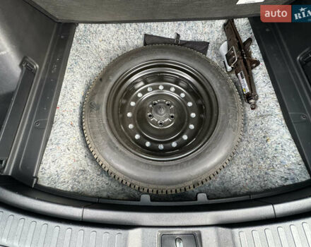 Сірий Хонда СРВ, об'ємом двигуна 2.4 л та пробігом 148 тис. км за 18700 $, фото 38 на Automoto.ua