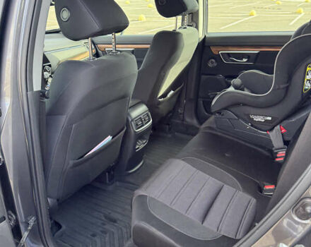 Серый Хонда СРВ, объемом двигателя 1.5 л и пробегом 49 тыс. км за 27500 $, фото 5 на Automoto.ua