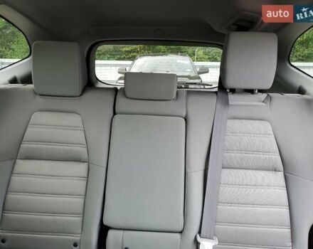 Серый Хонда СРВ, объемом двигателя 1.5 л и пробегом 72 тыс. км за 17920 $, фото 9 на Automoto.ua