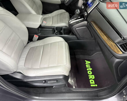 Серый Хонда СРВ, объемом двигателя 1.5 л и пробегом 48 тыс. км за 22900 $, фото 16 на Automoto.ua