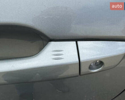 Серый Хонда СРВ, объемом двигателя 1.99 л и пробегом 43 тыс. км за 27000 $, фото 7 на Automoto.ua