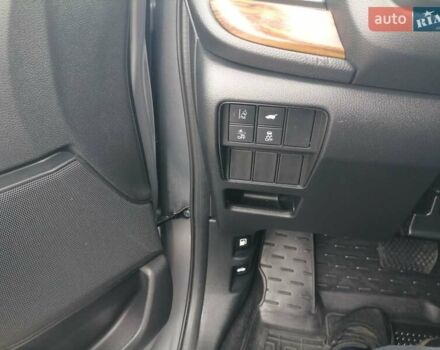 Серый Хонда СРВ, объемом двигателя 2 л и пробегом 64 тыс. км за 28999 $, фото 30 на Automoto.ua