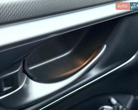 Серый Хонда СРВ, объемом двигателя 1.5 л и пробегом 42 тыс. км за 28700 $, фото 28 на Automoto.ua