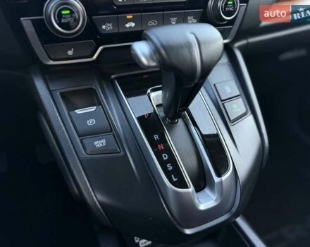 Серый Хонда СРВ, объемом двигателя 1.5 л и пробегом 69 тыс. км за 27999 $, фото 25 на Automoto.ua