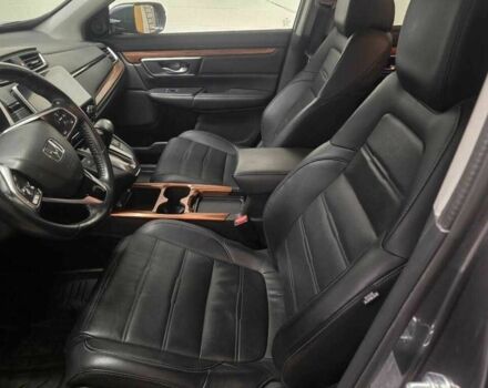 Серый Хонда СРВ, объемом двигателя 1.5 л и пробегом 17 тыс. км за 10500 $, фото 6 на Automoto.ua