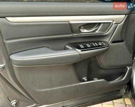 Серый Хонда СРВ, объемом двигателя 1.5 л и пробегом 42 тыс. км за 28700 $, фото 16 на Automoto.ua