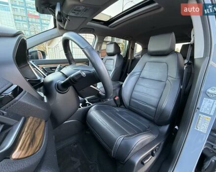 Серый Хонда СРВ, объемом двигателя 1.5 л и пробегом 69 тыс. км за 27999 $, фото 18 на Automoto.ua