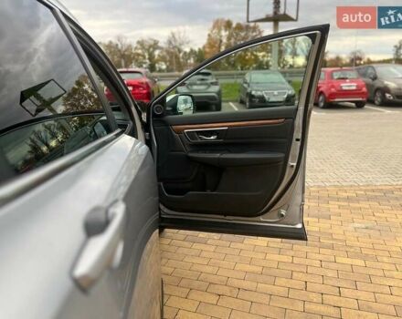 Сірий Хонда СРВ, об'ємом двигуна 2.36 л та пробігом 50 тис. км за 32002 $, фото 12 на Automoto.ua