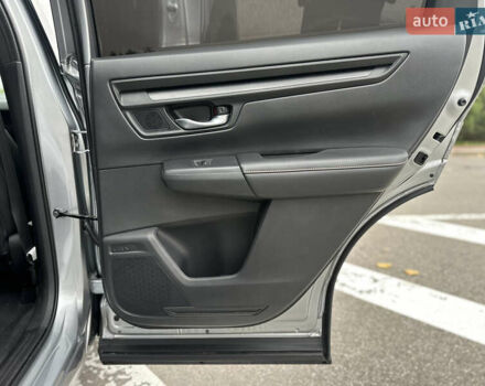 Сірий Хонда СРВ, об'ємом двигуна 1.99 л та пробігом 10 тис. км за 38499 $, фото 32 на Automoto.ua