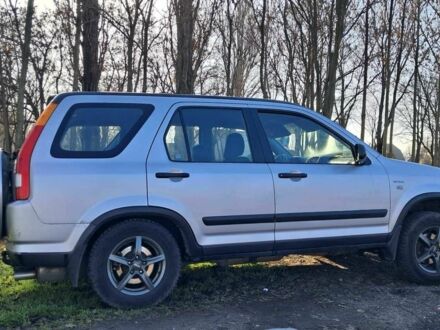 Серый Хонда СРВ, объемом двигателя 2 л и пробегом 333 тыс. км за 3300 $, фото 1 на Automoto.ua