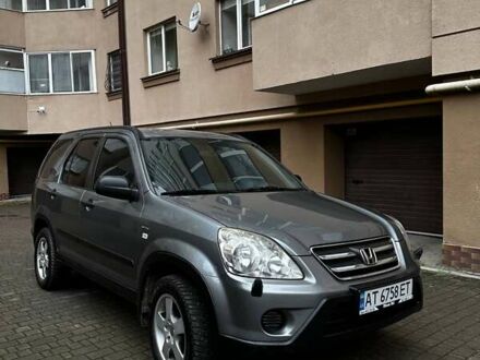 Серый Хонда СРВ, объемом двигателя 2 л и пробегом 400 тыс. км за 6000 $, фото 1 на Automoto.ua