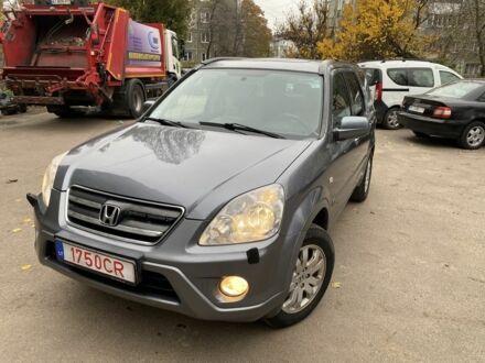 Серый Хонда СРВ, объемом двигателя 2.2 л и пробегом 333 тыс. км за 3200 $, фото 1 на Automoto.ua