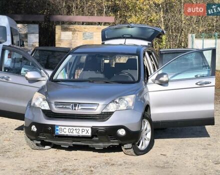 Серый Хонда СРВ, объемом двигателя 2.2 л и пробегом 285 тыс. км за 8999 $, фото 1 на Automoto.ua