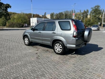 Серый Хонда СРВ, объемом двигателя 2 л и пробегом 360 тыс. км за 5000 $, фото 1 на Automoto.ua