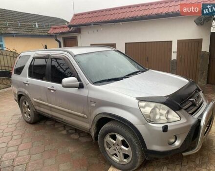 Серый Хонда СРВ, объемом двигателя 2 л и пробегом 335 тыс. км за 7800 $, фото 1 на Automoto.ua