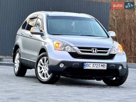 Серый Хонда СРВ, объемом двигателя 2.2 л и пробегом 286 тыс. км за 9100 $, фото 1 на Automoto.ua