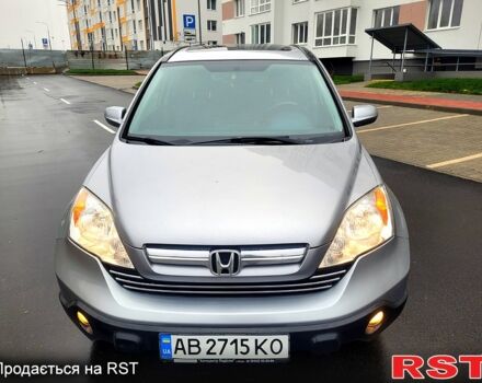 Серый Хонда СРВ, объемом двигателя 2.4 л и пробегом 200 тыс. км за 8300 $, фото 1 на Automoto.ua
