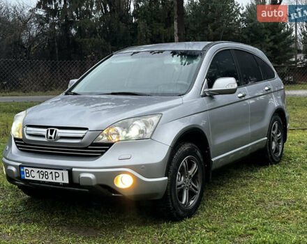 Серый Хонда СРВ, объемом двигателя 2.35 л и пробегом 196 тыс. км за 12600 $, фото 1 на Automoto.ua
