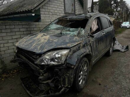 Серый Хонда СРВ, объемом двигателя 2.2 л и пробегом 213 тыс. км за 3100 $, фото 1 на Automoto.ua