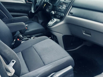 Серый Хонда СРВ, объемом двигателя 2.35 л и пробегом 179 тыс. км за 10900 $, фото 1 на Automoto.ua