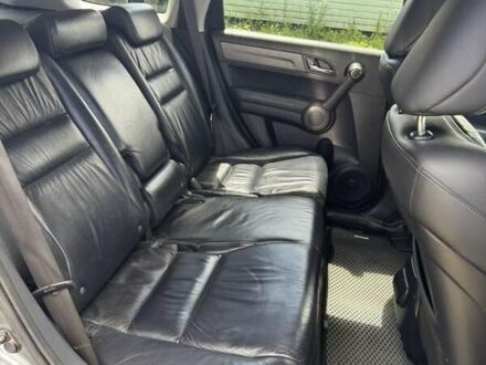 Серый Хонда СРВ, объемом двигателя 2.35 л и пробегом 190 тыс. км за 12500 $, фото 1 на Automoto.ua