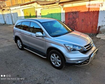 Серый Хонда СРВ, объемом двигателя 2.2 л и пробегом 177 тыс. км за 15000 $, фото 1 на Automoto.ua