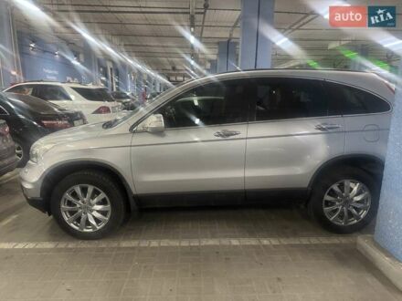 Серый Хонда СРВ, объемом двигателя 2.35 л и пробегом 114 тыс. км за 15800 $, фото 1 на Automoto.ua