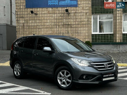 Серый Хонда СРВ, объемом двигателя 2.2 л и пробегом 205 тыс. км за 16999 $, фото 1 на Automoto.ua