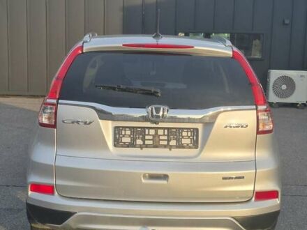 Серый Хонда СРВ, объемом двигателя 2.4 л и пробегом 135 тыс. км за 17500 $, фото 1 на Automoto.ua