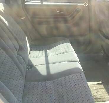 Синий Хонда СРВ, объемом двигателя 2 л и пробегом 272 тыс. км за 5400 $, фото 14 на Automoto.ua