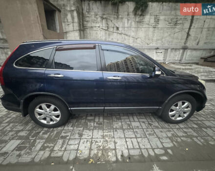 Синий Хонда СРВ, объемом двигателя 2.36 л и пробегом 245 тыс. км за 10000 $, фото 5 на Automoto.ua