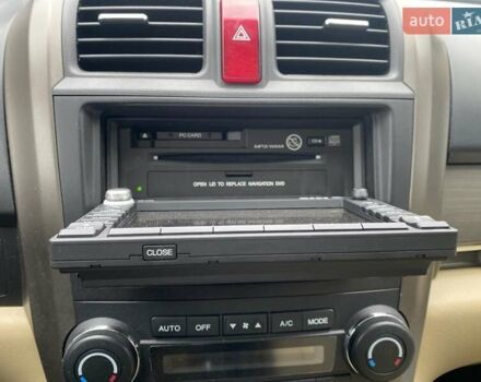 Хонда СРВ 2007 в Луцке на Automoto.ua Синий Хонда СРВ, объемом двигателя 2 л и пробегом 222 тыс. км за 10800 $, фото 27 на Automoto.ua