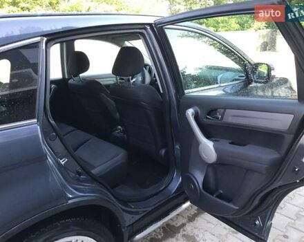 Синий Хонда СРВ, объемом двигателя 2.2 л и пробегом 211 тыс. км за 11500 $, фото 2 на Automoto.ua