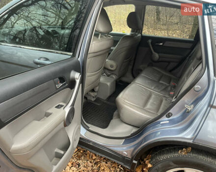 Синий Хонда СРВ, объемом двигателя 2.35 л и пробегом 318 тыс. км за 10200 $, фото 9 на Automoto.ua